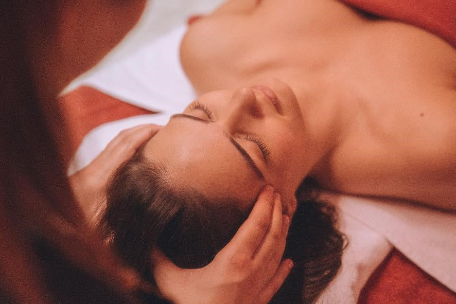 Massagem Ayurvédica à Cabeça