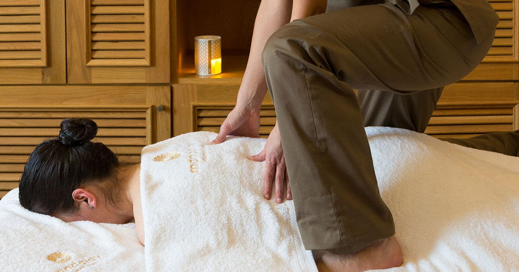 Massagem Abhyanga